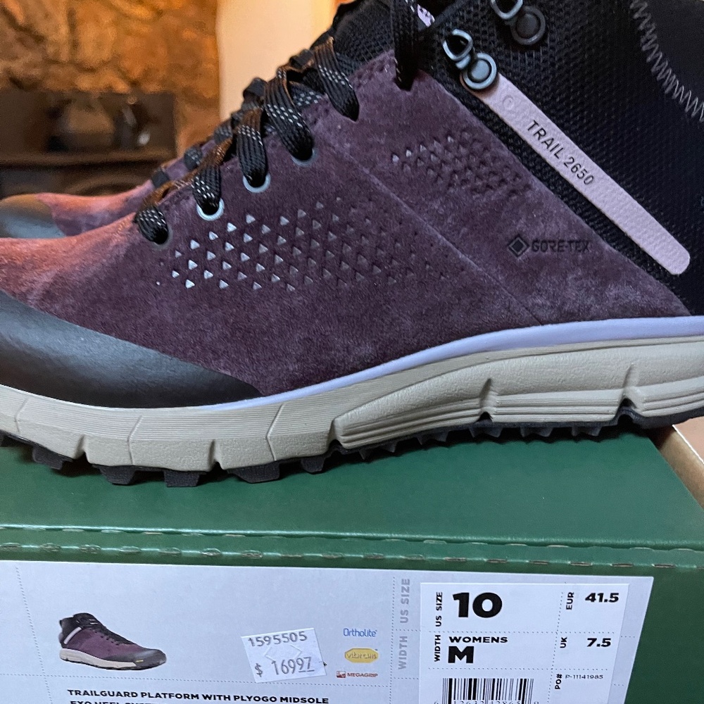 Danner trail2650 gortex hiking boots